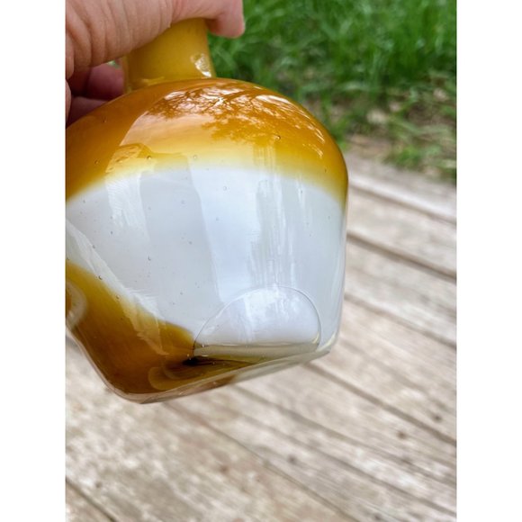 Vintage Art Glass Ruffle Vase Butterscotch Carmel White Swirl - Picture 6 of 16